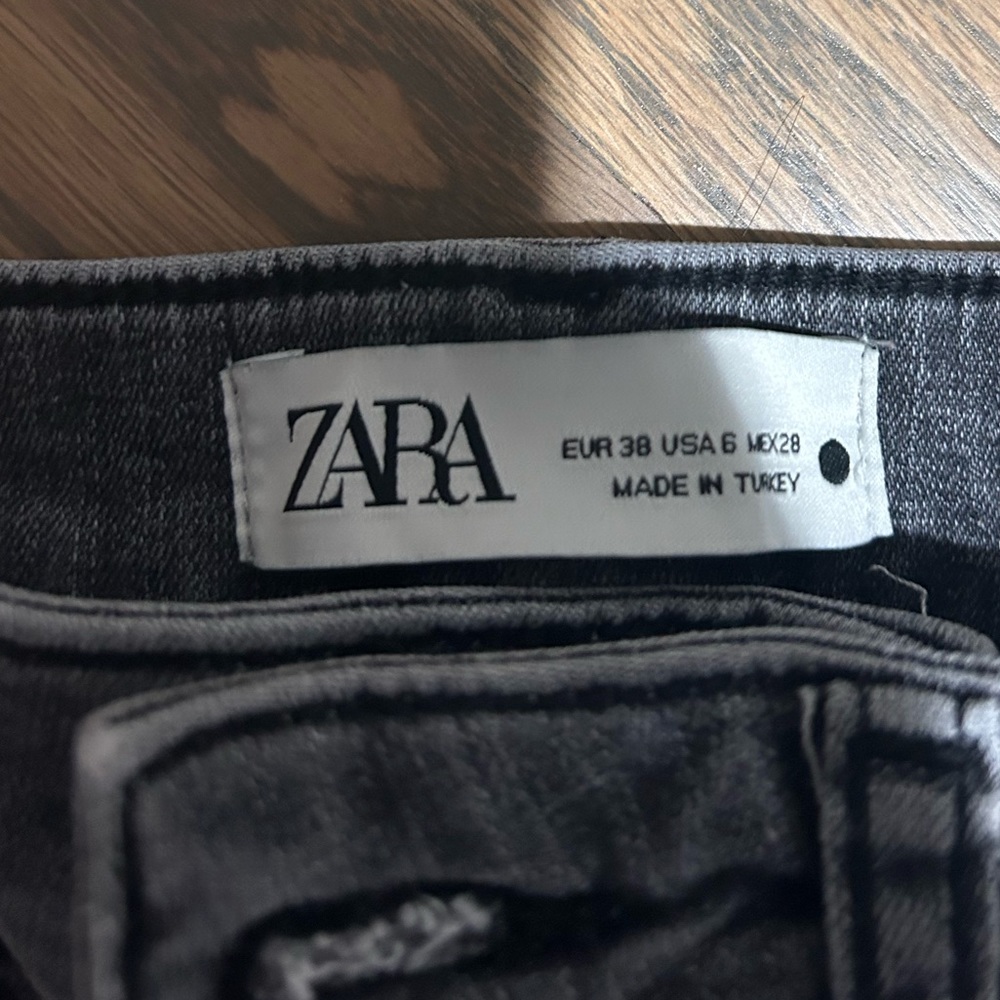 Zara skinny jeans - Picture 2 of 3